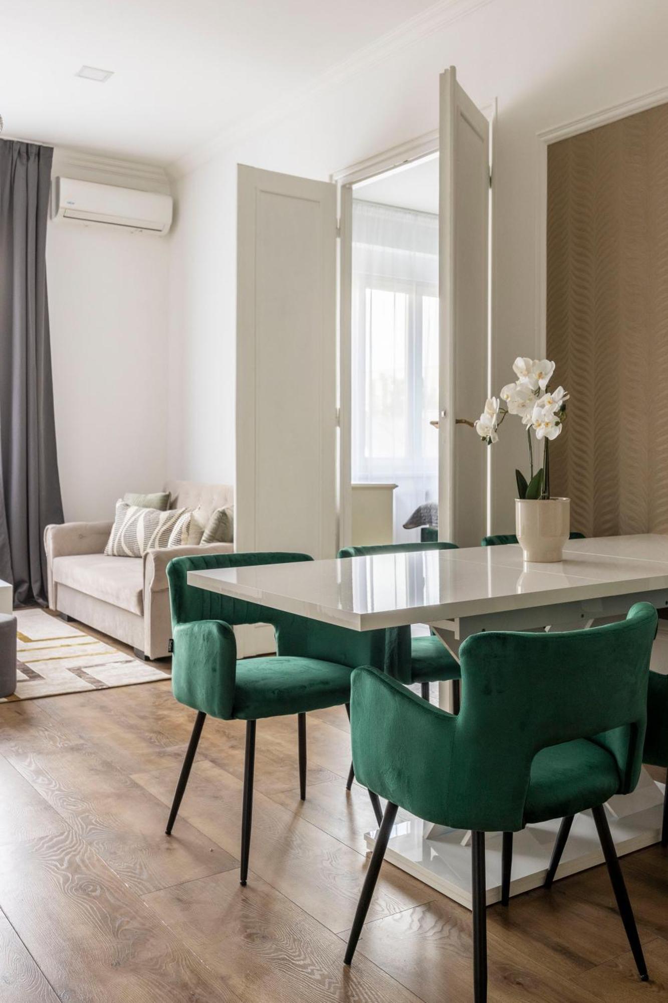 Luxy Central Spacious & Cozy Residence With Balcony Budapest Bagian luar foto